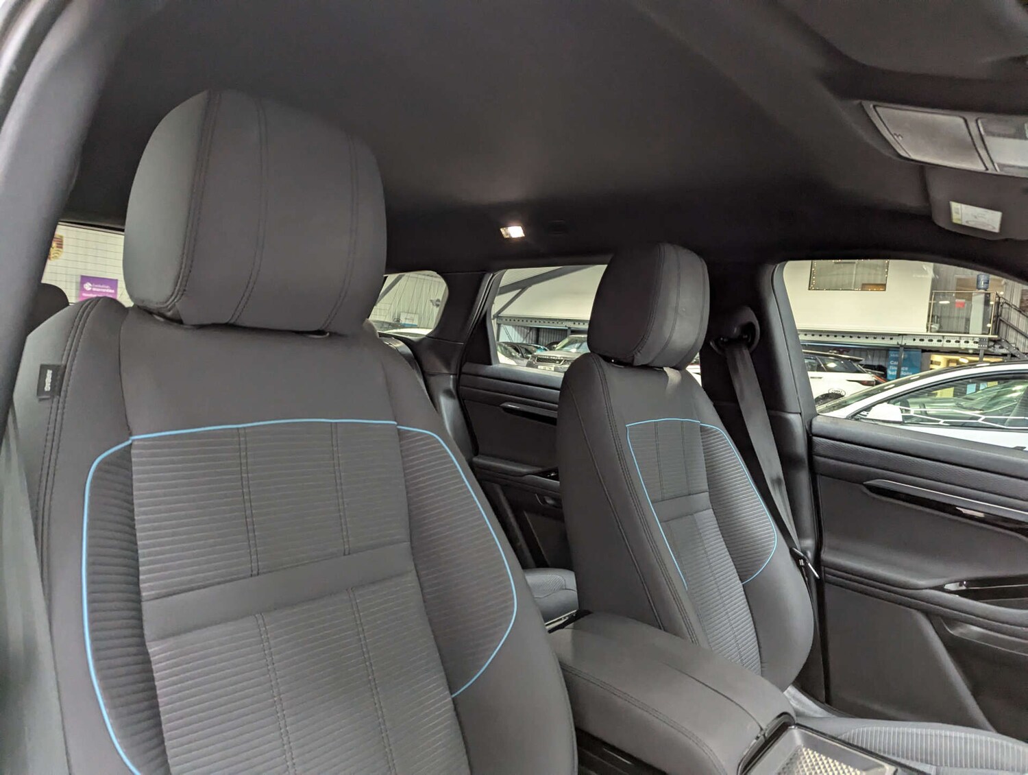 Used Land Rover Range Rover Evoque 2019 for sale - 77245108: Photo 45