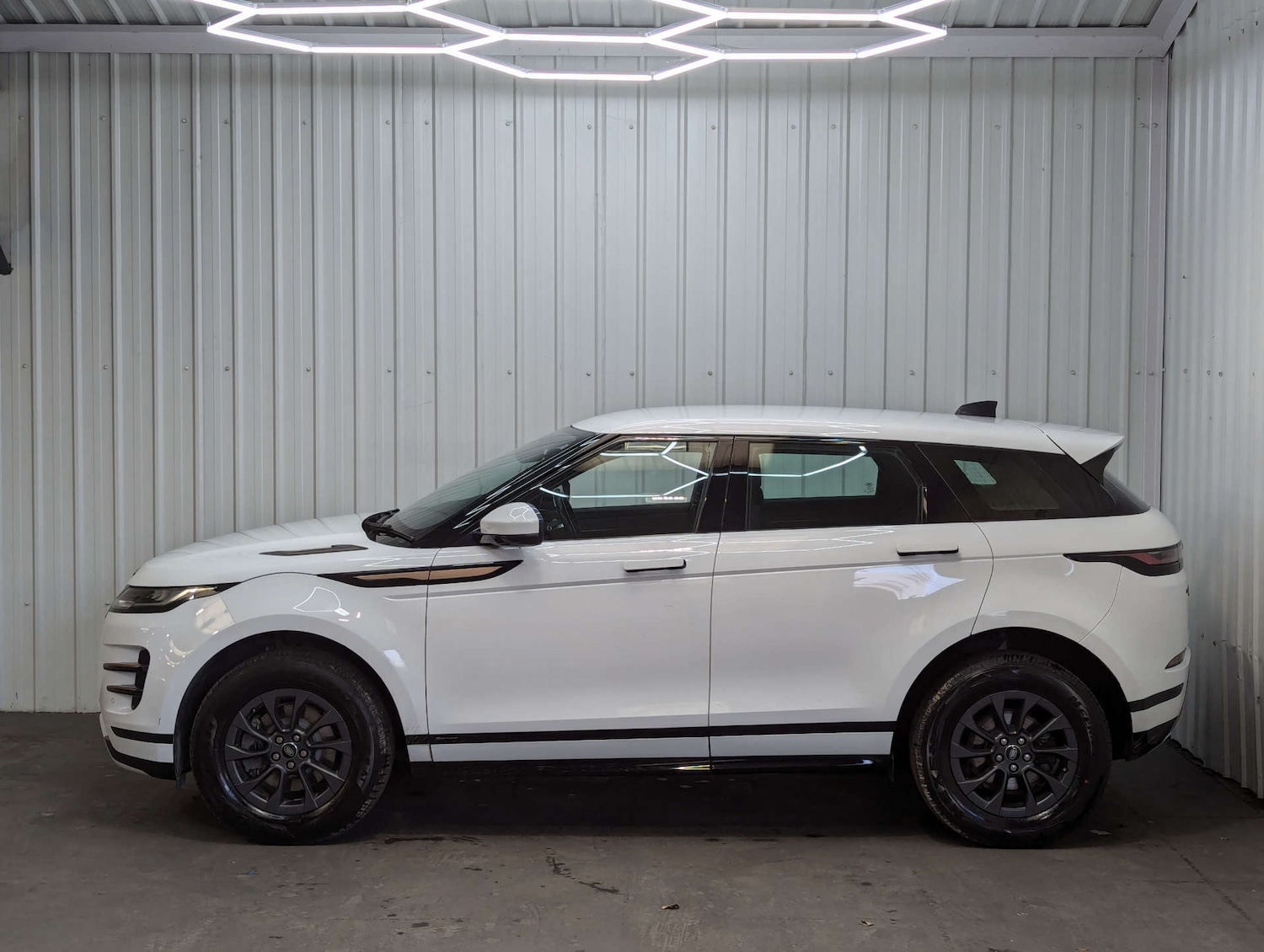 Used Land Rover Range Rover Evoque 2019 for sale - 77245108: Photo 9