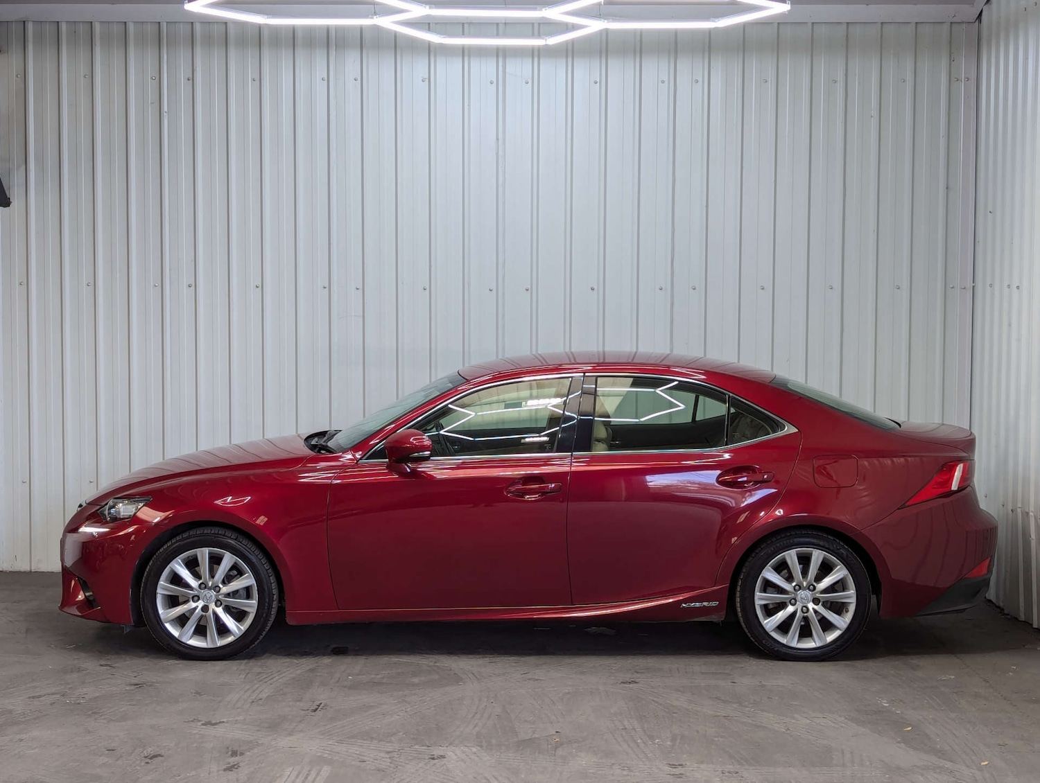 Used Lexus IS 2015 for sale - 76600627: Photo 17