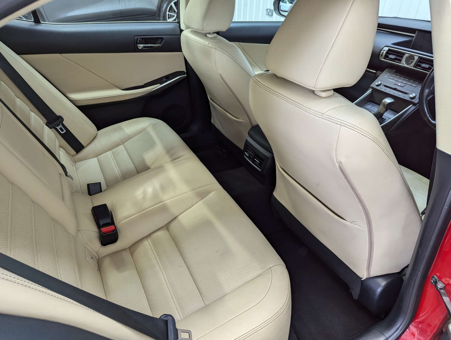 Used Lexus IS 2015 for sale - 76600627: Photo 60