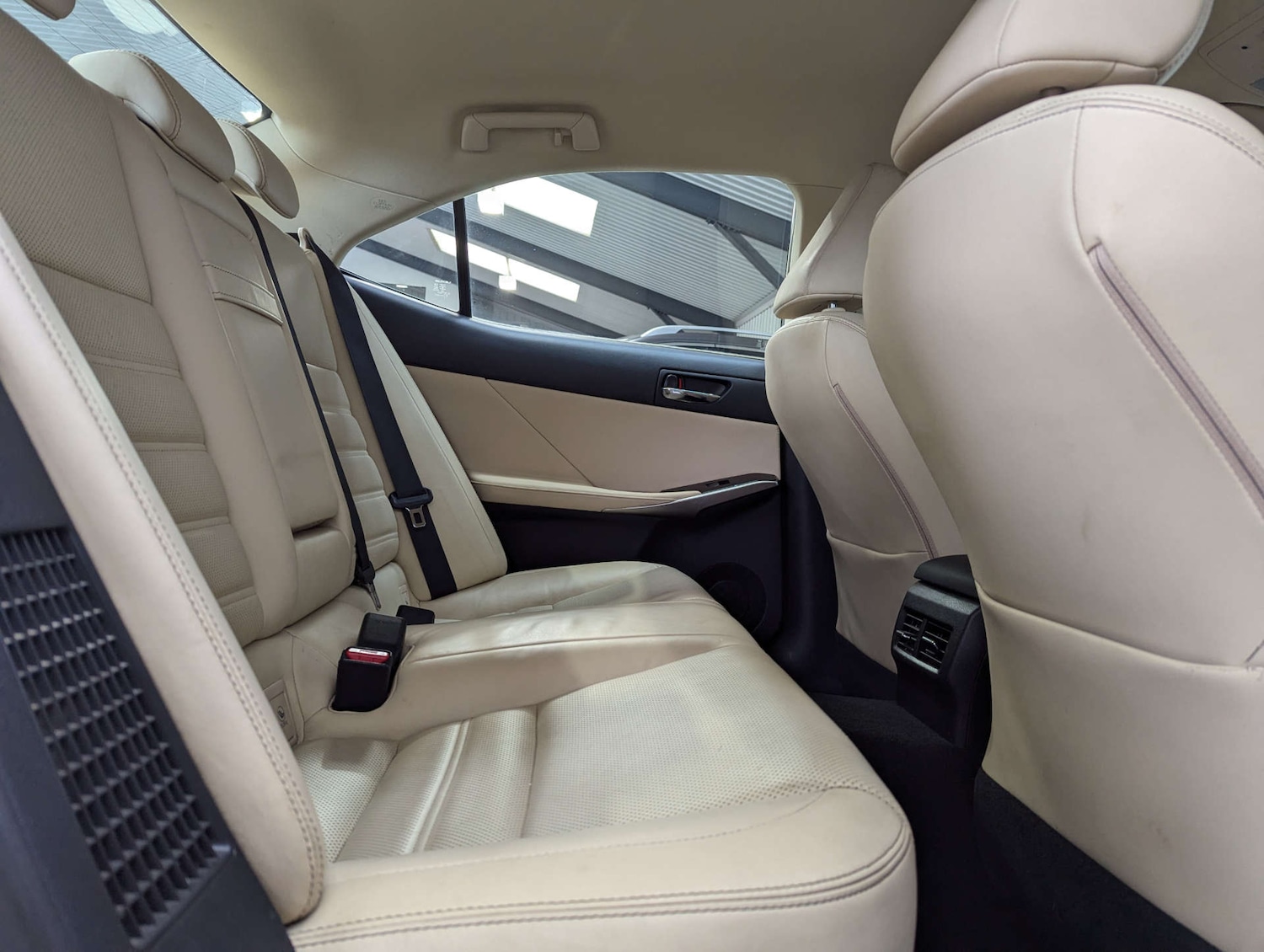 Used Lexus IS 2015 for sale - 76600627: Photo 63