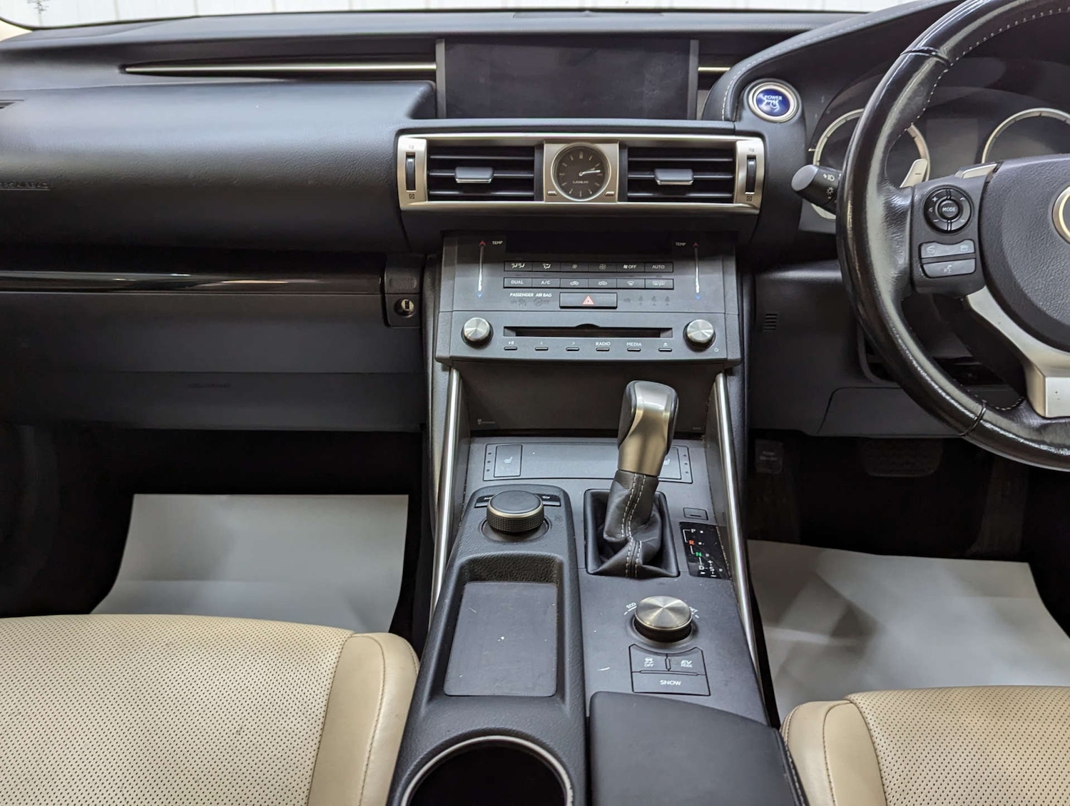 Used Lexus IS 2015 for sale - 76600627: Photo 81