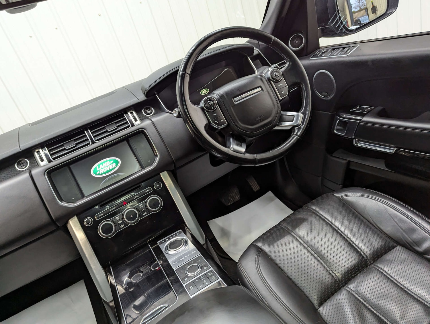 Used Land Rover Range Rover 2016 for sale - 76834617: Photo 48