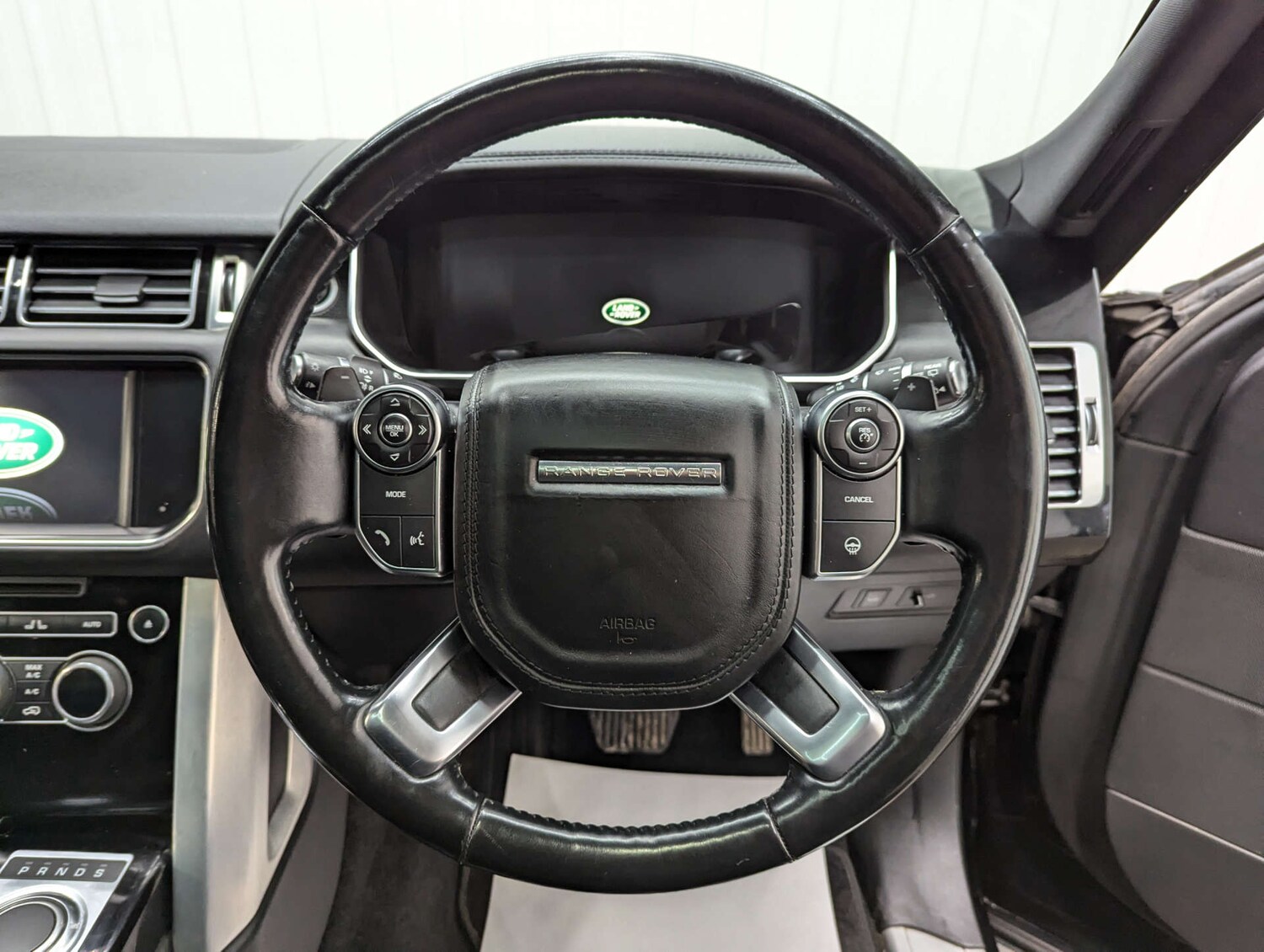 Used Land Rover Range Rover 2016 for sale - 76834617: Photo 74