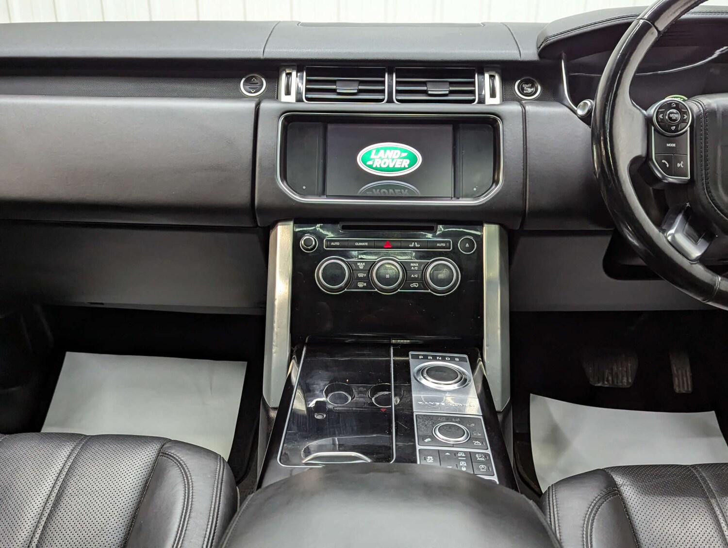 Used Land Rover Range Rover 2016 for sale - 76834617: Photo 80