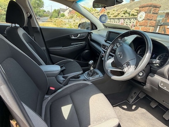 Used Hyundai KONA 2018 for sale - 79302443: Photo