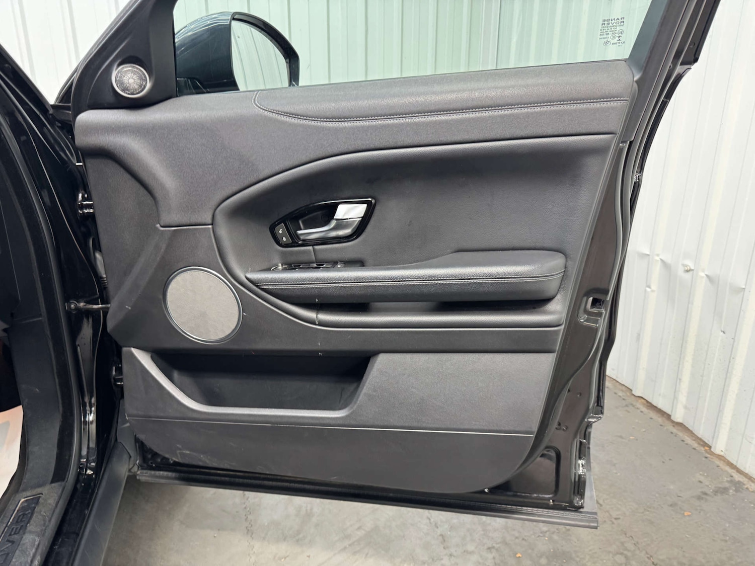 Used Land Rover Range Rover Evoque 2017 for sale - 77245626: Photo 55