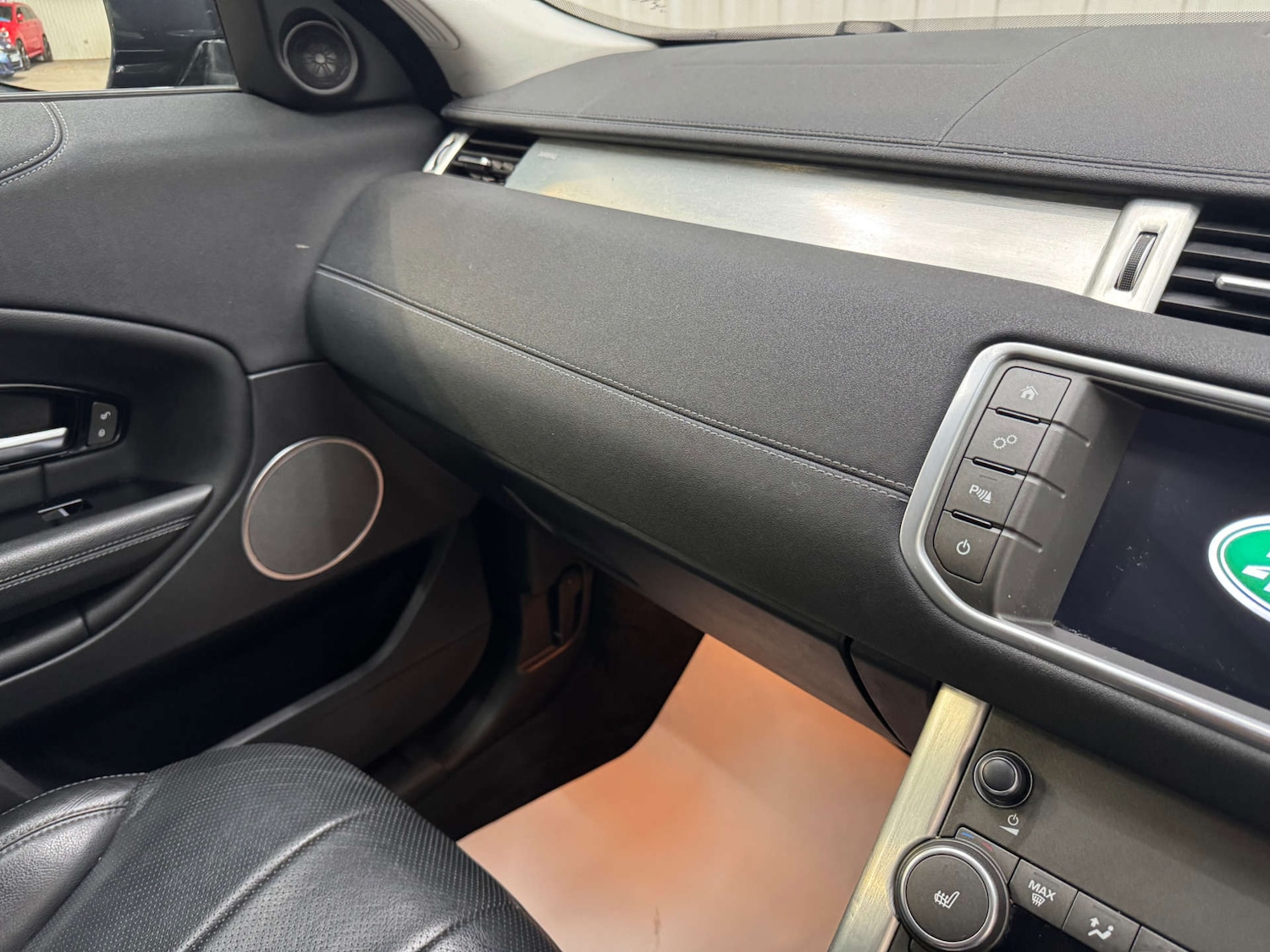 Used Land Rover Range Rover Evoque 2017 for sale - 77245626: Photo 91