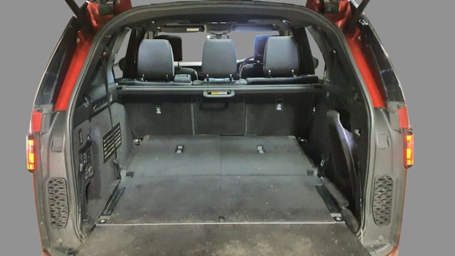 Used Land Rover Discovery 2017 for sale - 76699685: Photo 21