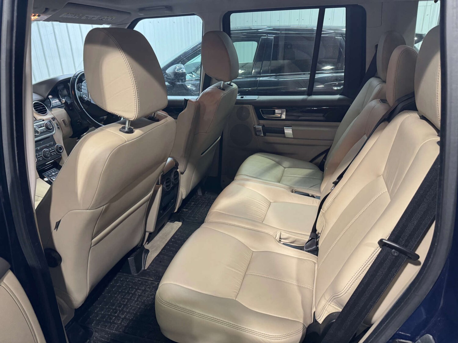 Used Land Rover Discovery 2013 for sale - 77434641: Photo 13