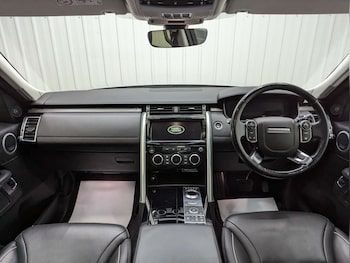Used Land Rover Discovery 2018 for sale - 76275264: Photo 2