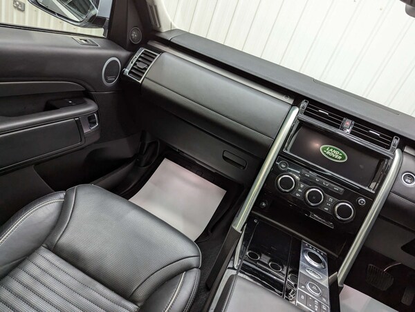 Used Land Rover Discovery 2018 for sale - 76275264: Photo 44