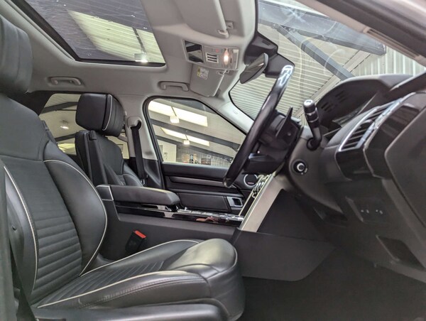 Used Land Rover Discovery 2018 for sale - 76275264: Photo 50