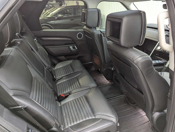 Used Land Rover Discovery 2018 for sale - 76275264: Photo 58