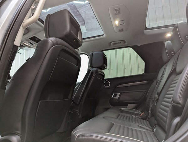 Used Land Rover Discovery 2018 for sale - 76275264: Photo 65