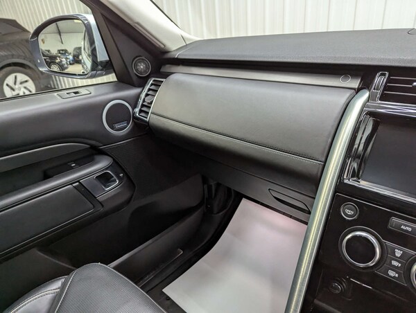 Used Land Rover Discovery 2018 for sale - 76275264: Photo 92