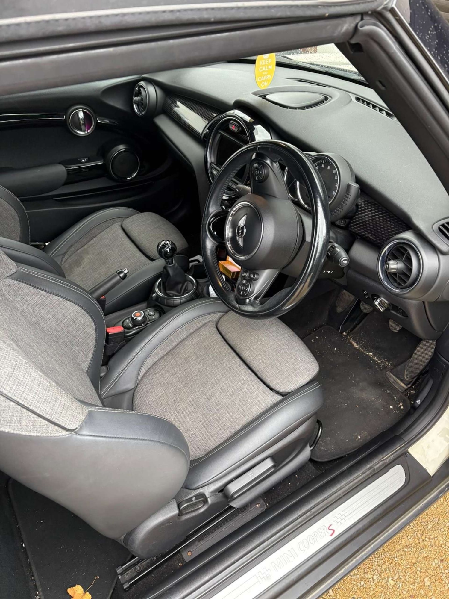 Used MINI Convertible 2016 for sale - 76374009: Photo 10