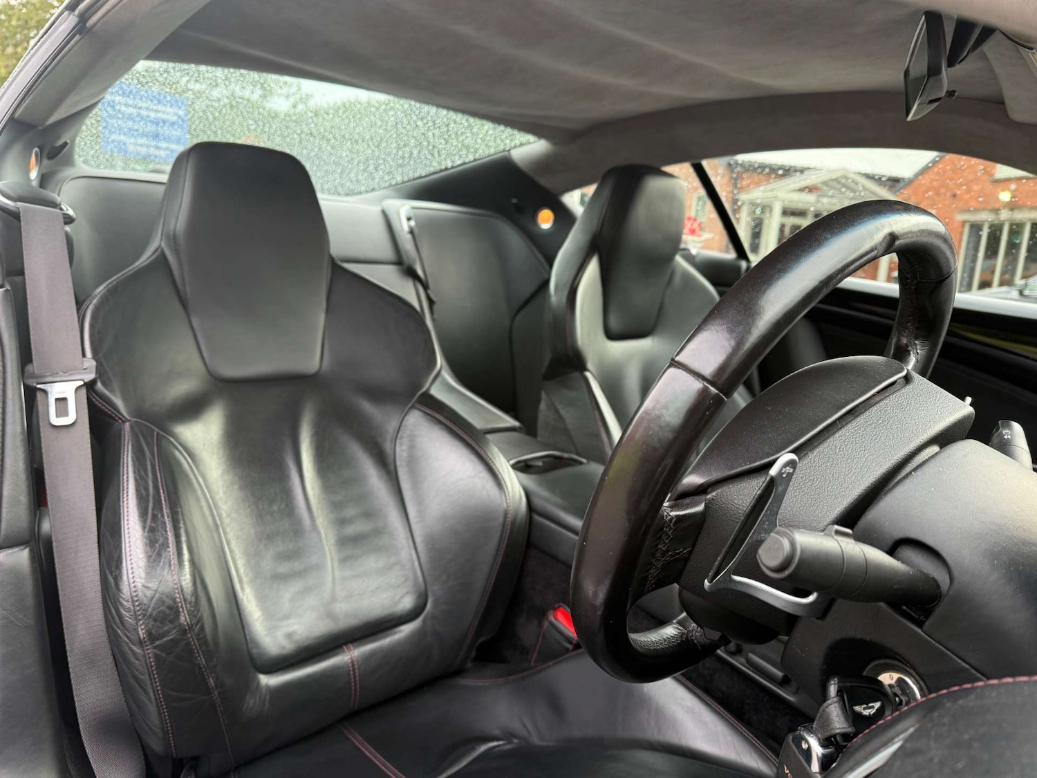 Used Aston Martin DB9 2006 for sale - 76369443: Photo 31