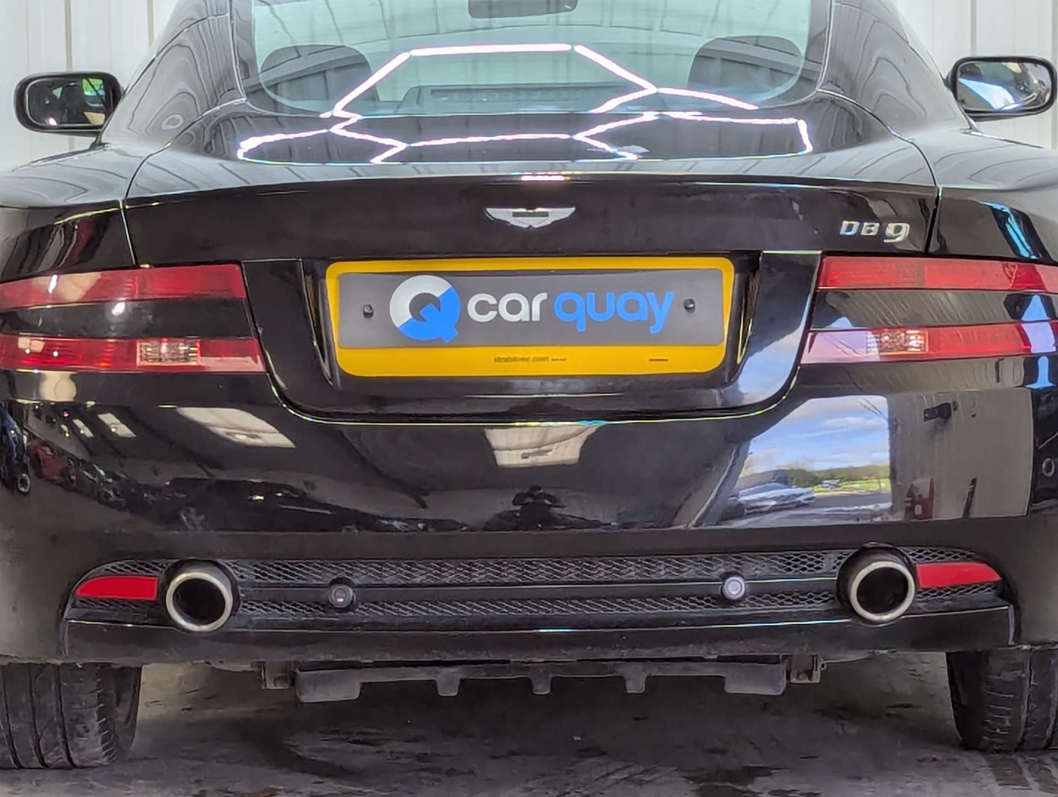 Used Aston Martin DB9 2006 for sale - 76369443: Photo 40