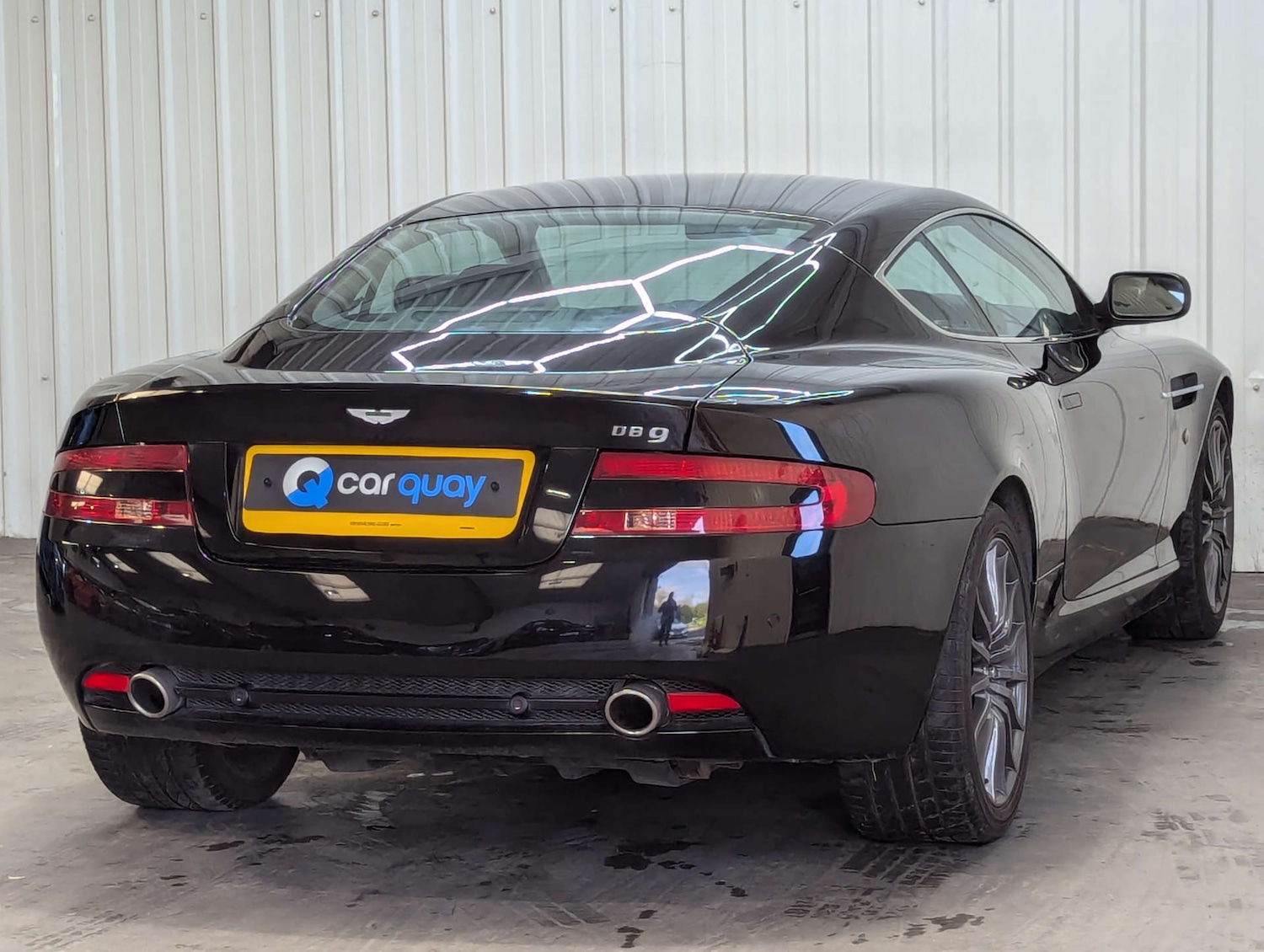 Used Aston Martin DB9 2006 for sale - 76369443: Photo 41