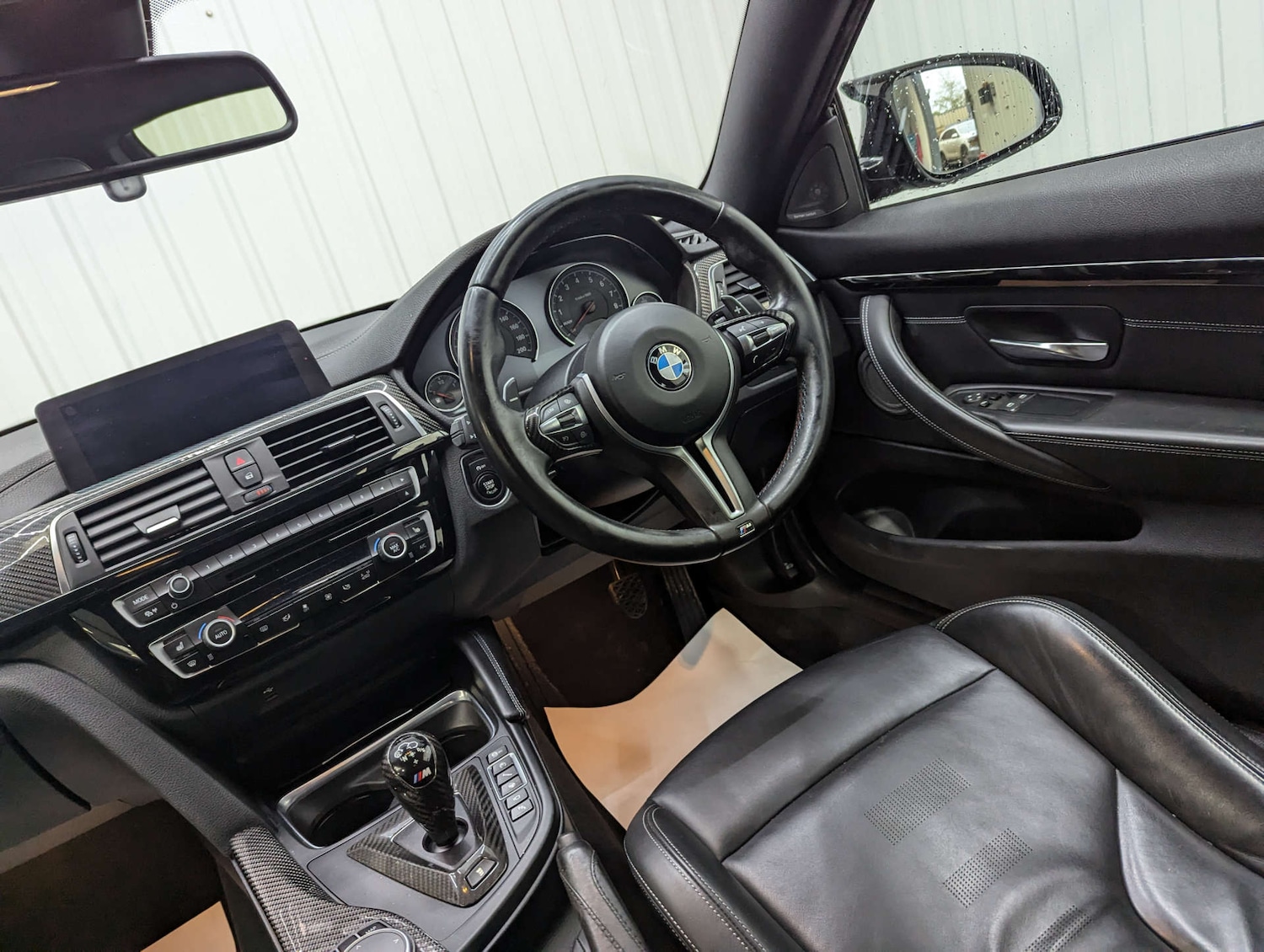 Used BMW M4 2018 for sale - 76948215: Photo 40