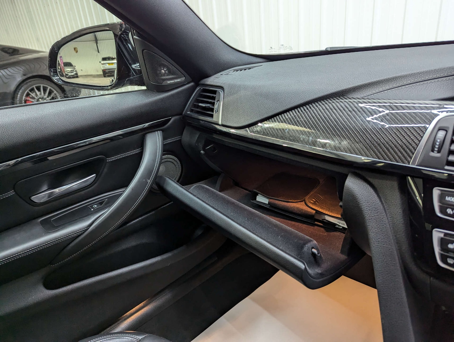 Used BMW M4 2018 for sale - 76948215: Photo 81