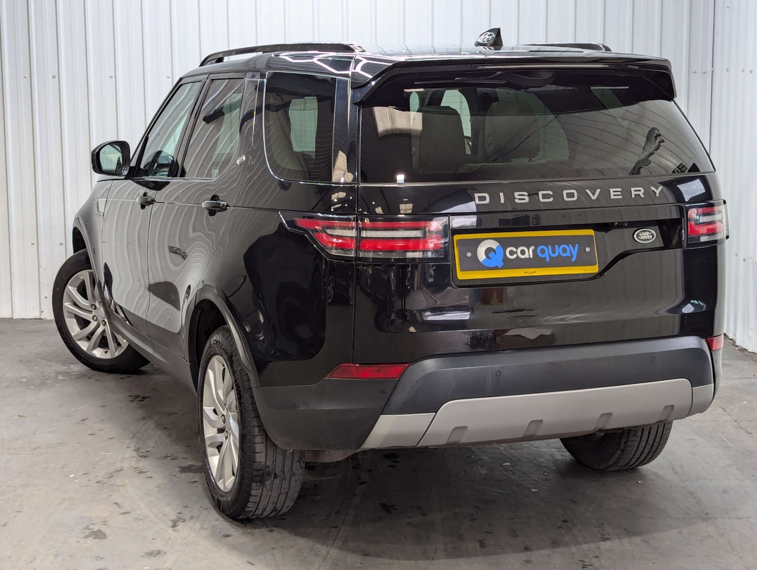 Used Land Rover Discovery 2017 for sale - 76830138: Photo 12
