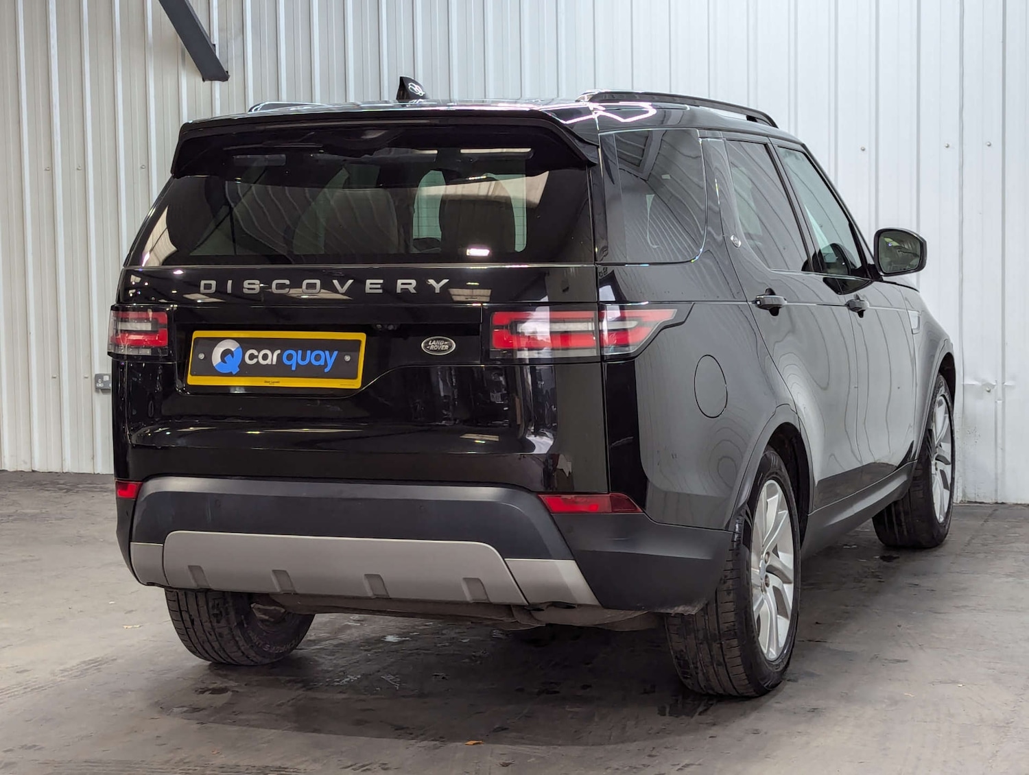 Used Land Rover Discovery 2017 for sale - 76830138: Photo 40