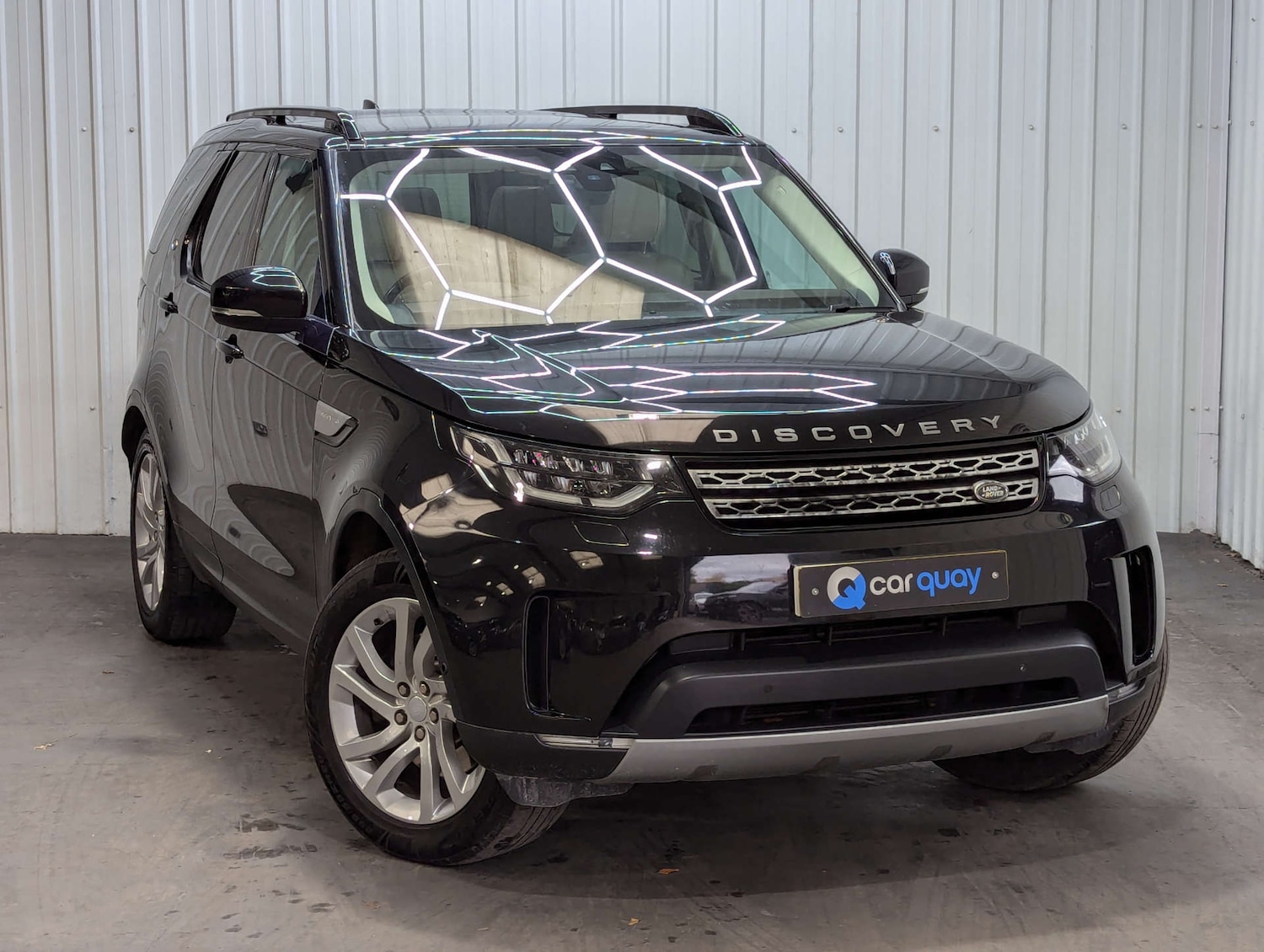 Used Land Rover Discovery 2017 for sale - 76830138: Photo 5