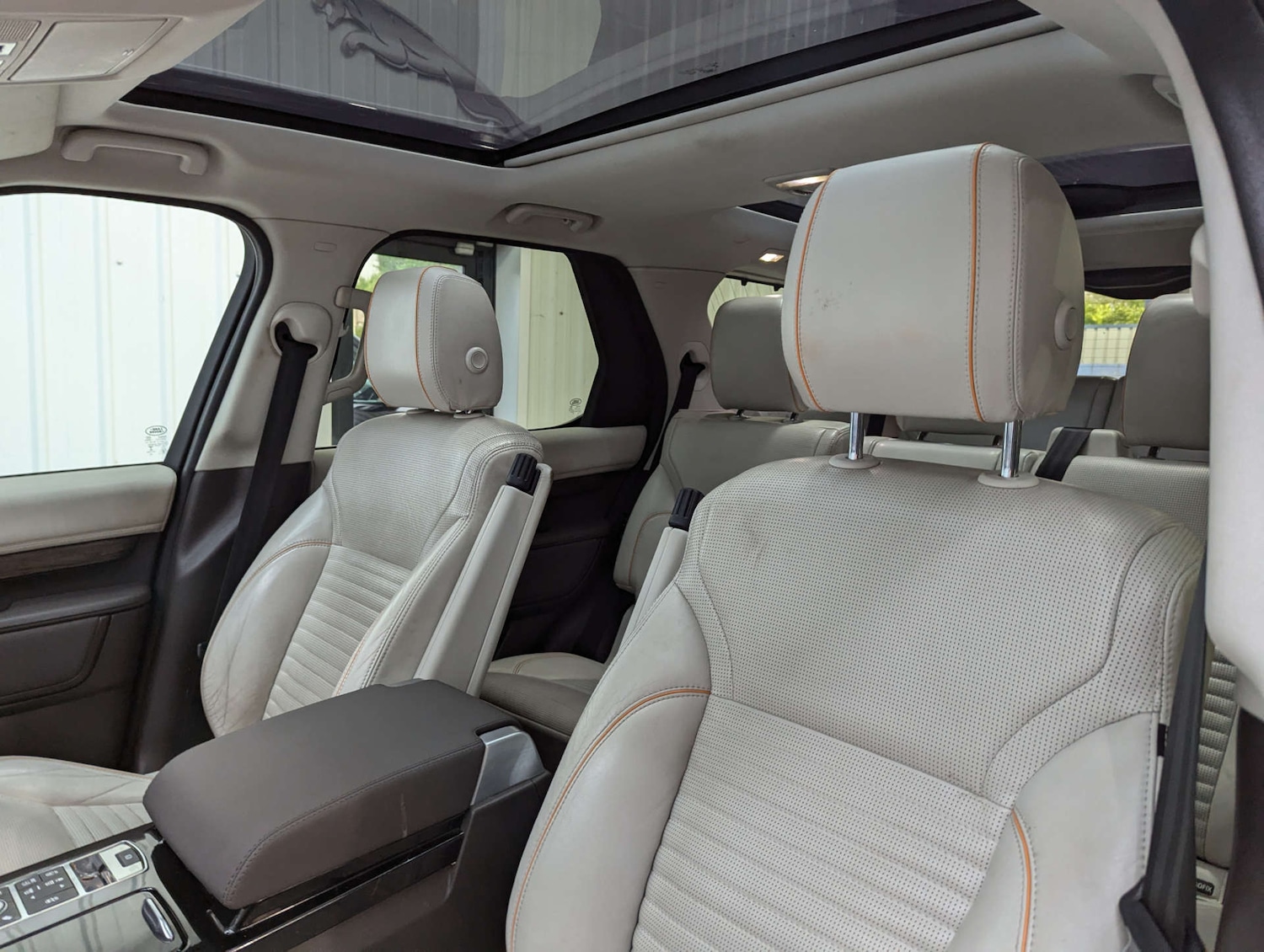 Used Land Rover Discovery 2017 for sale - 76830138: Photo 56