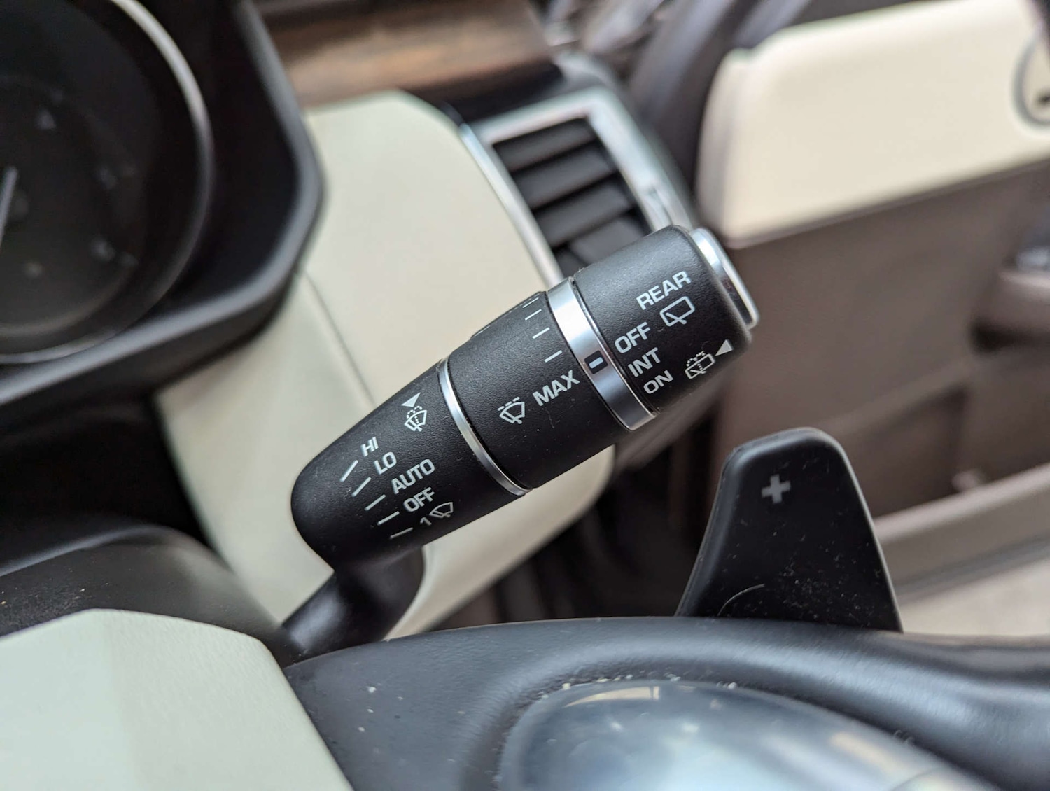 Used Land Rover Discovery 2017 for sale - 76830138: Photo 80