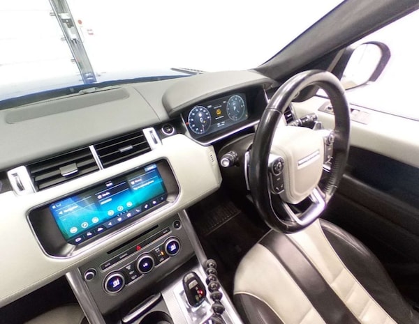 Used Land Rover Range Rover Sport 2017 for sale - 76134538: Photo 17