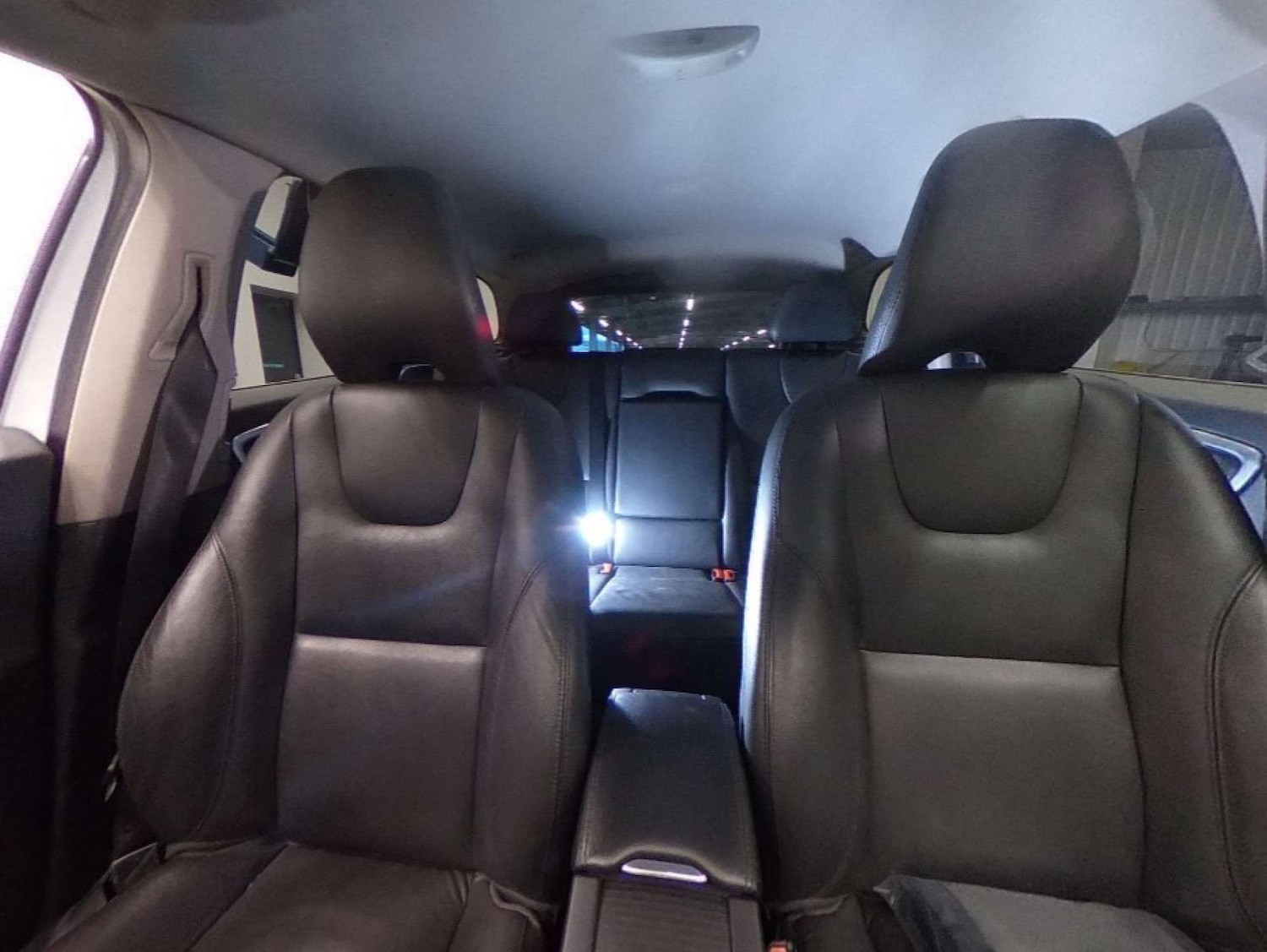 Used Volvo XC60 2015 for sale - 77022523: Photo 21