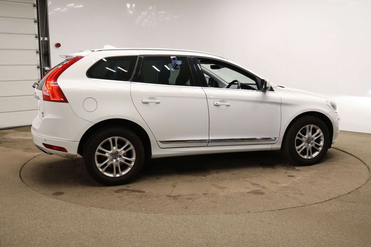 Used Volvo XC60 2015 for sale - 77022523: Photo 7