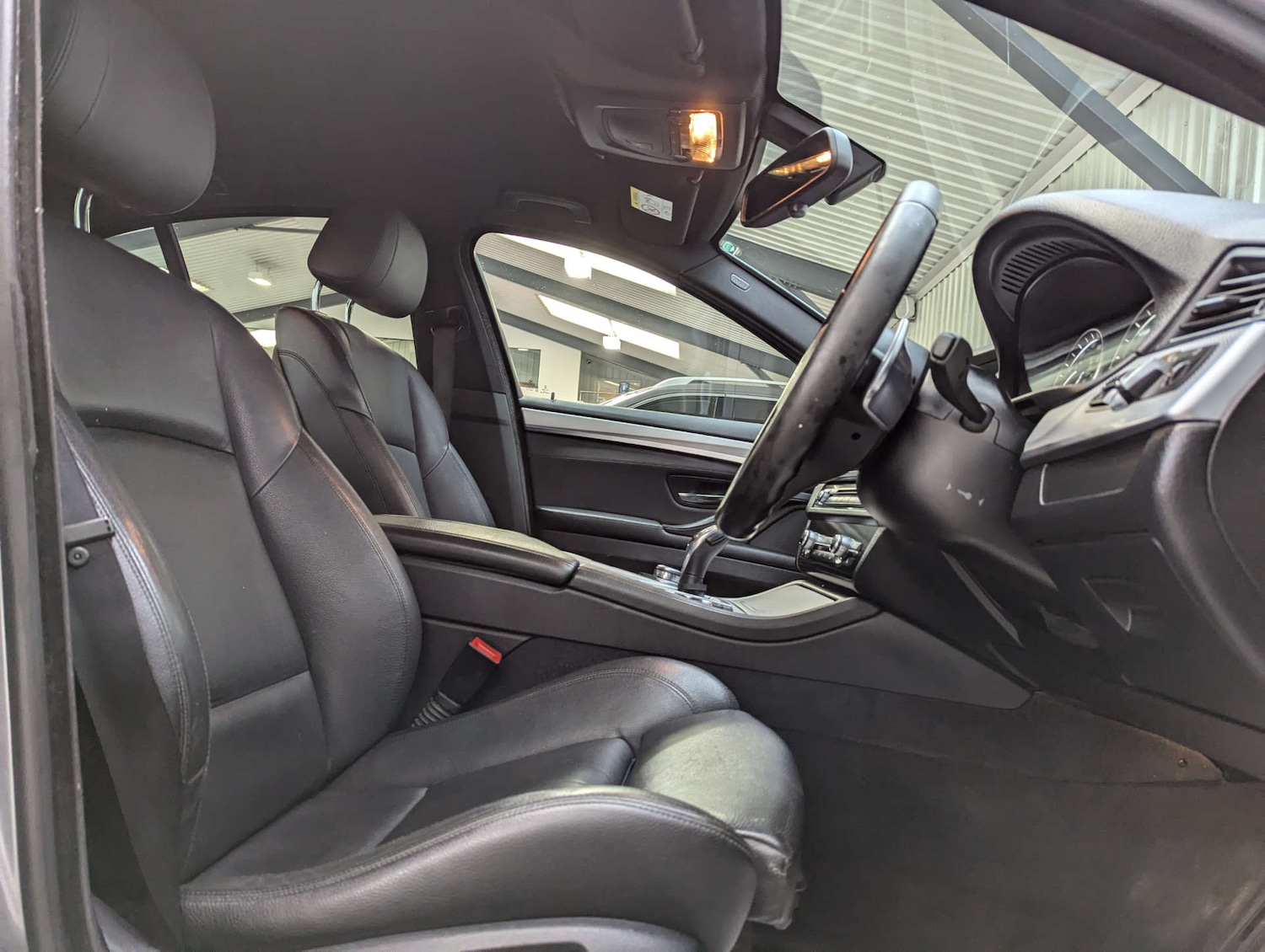 Used BMW 5 Series 2016 for sale - 77833220: Photo 52