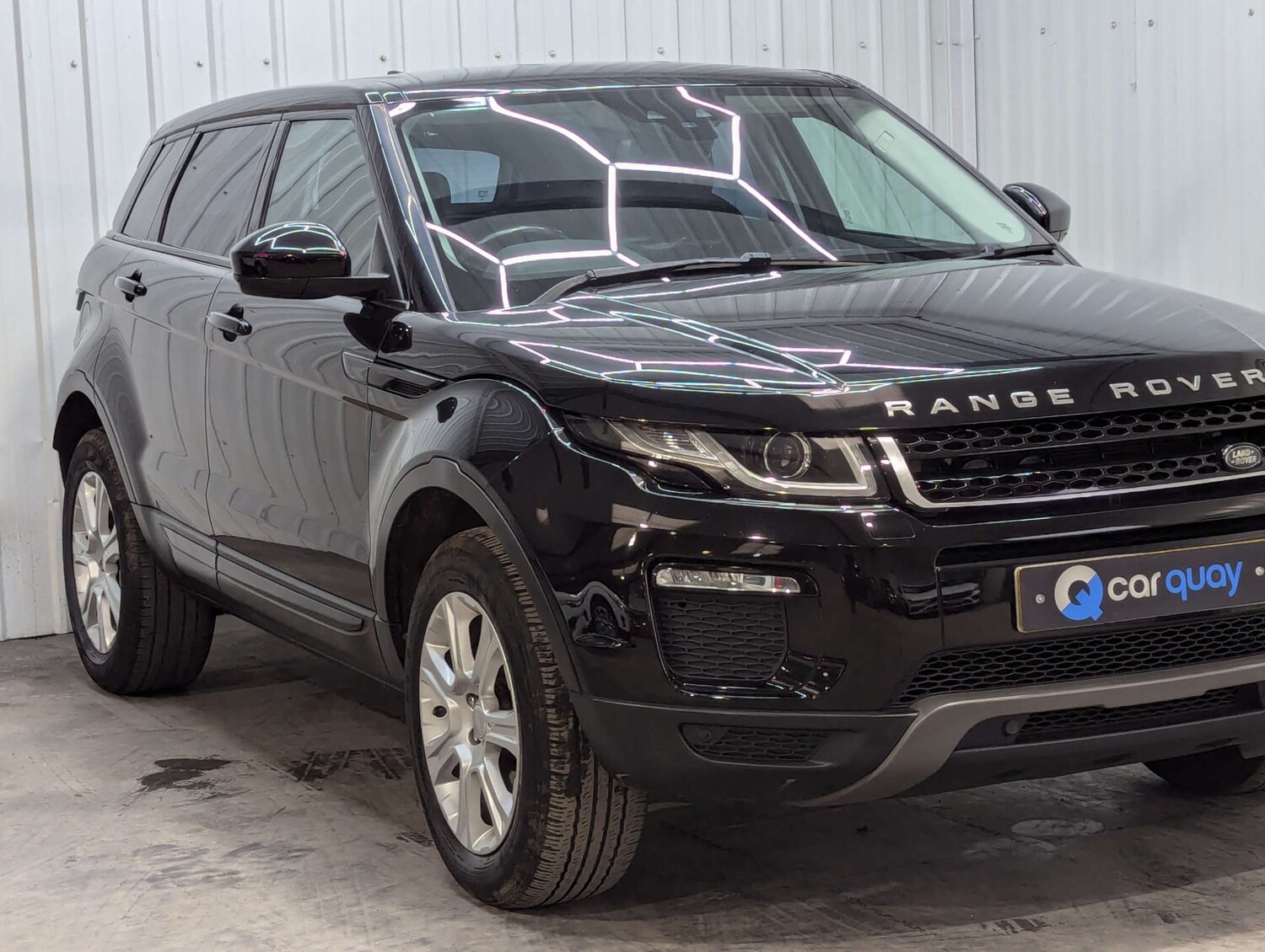 Used Land Rover Range Rover Evoque 2018 for sale - 77636171: Photo 18