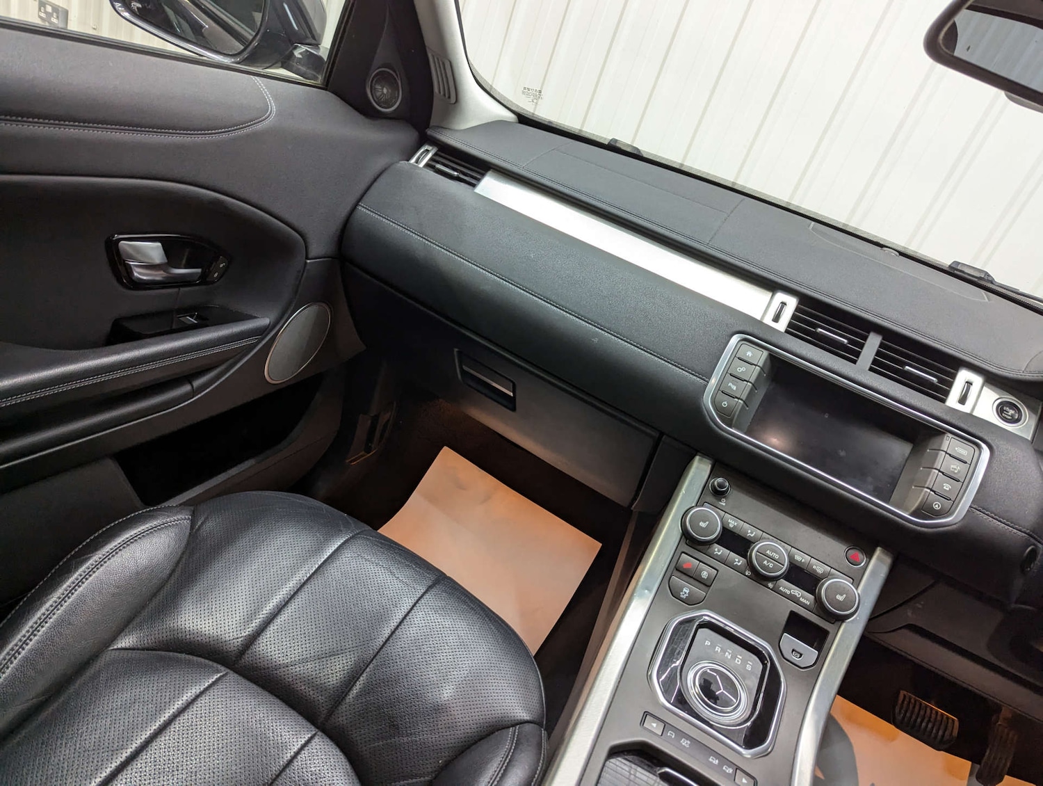 Used Land Rover Range Rover Evoque 2018 for sale - 77636171: Photo 68