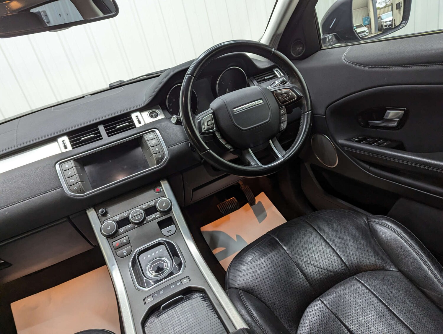 Used Land Rover Range Rover Evoque 2018 for sale - 77636171: Photo 70