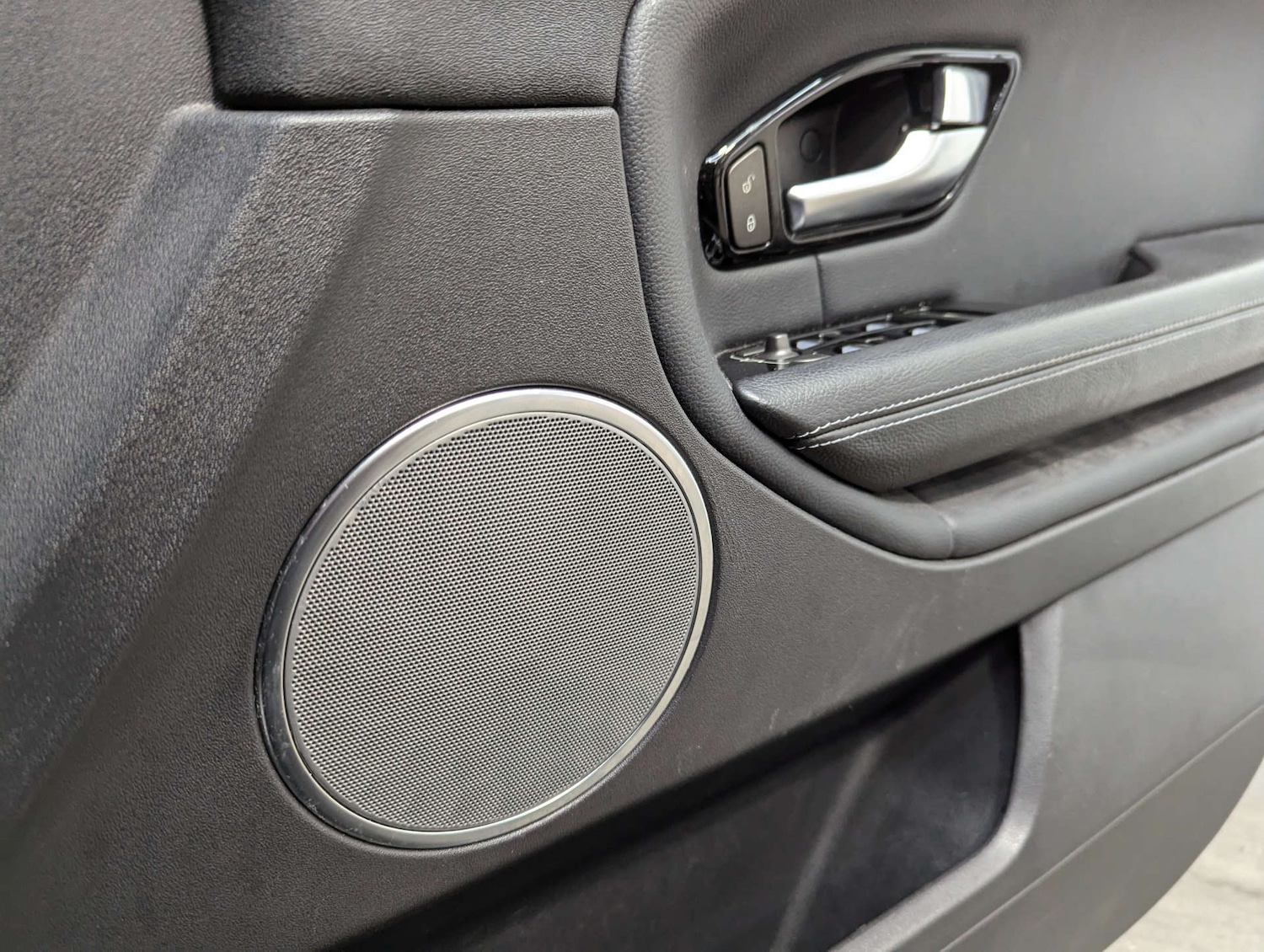 Used Land Rover Range Rover Evoque 2018 for sale - 77636171: Photo 81