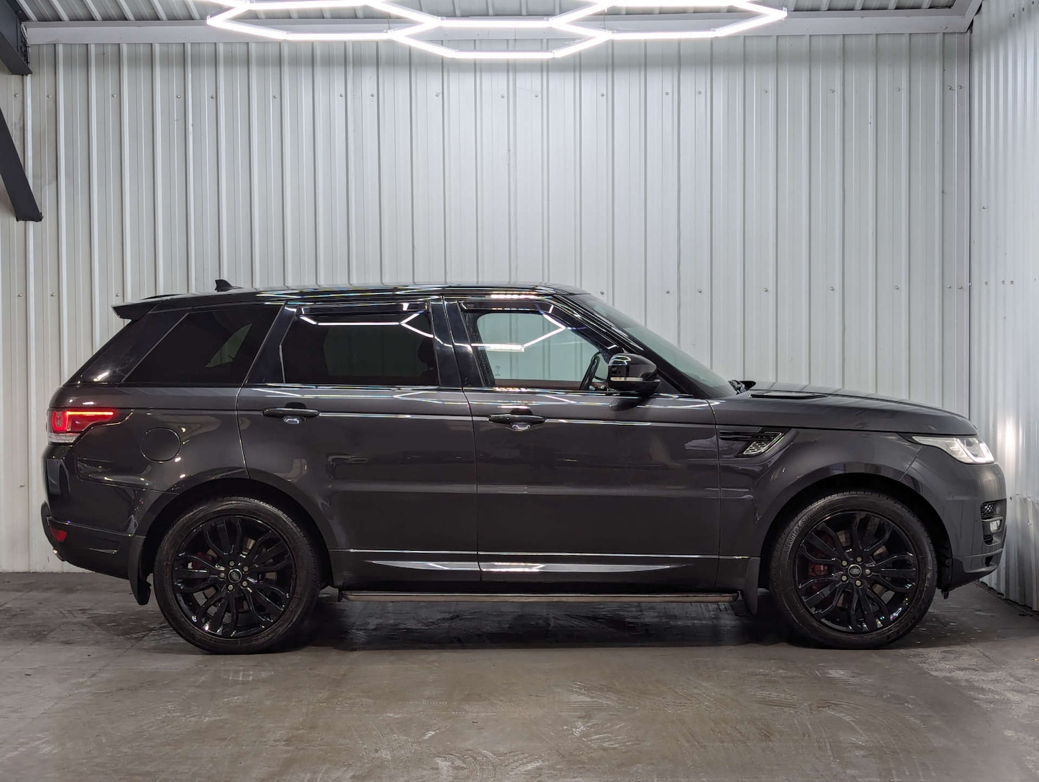 Used Land Rover Range Rover Sport 2016 for sale - 77650517: Photo 13
