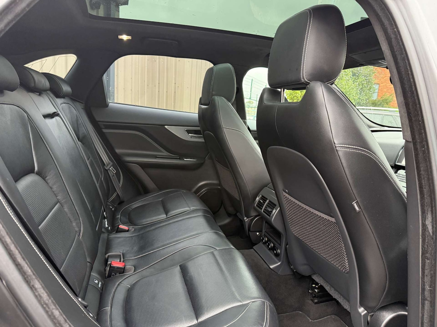 Used Jaguar F-Pace 2020 for sale - 77383388: Photo 21