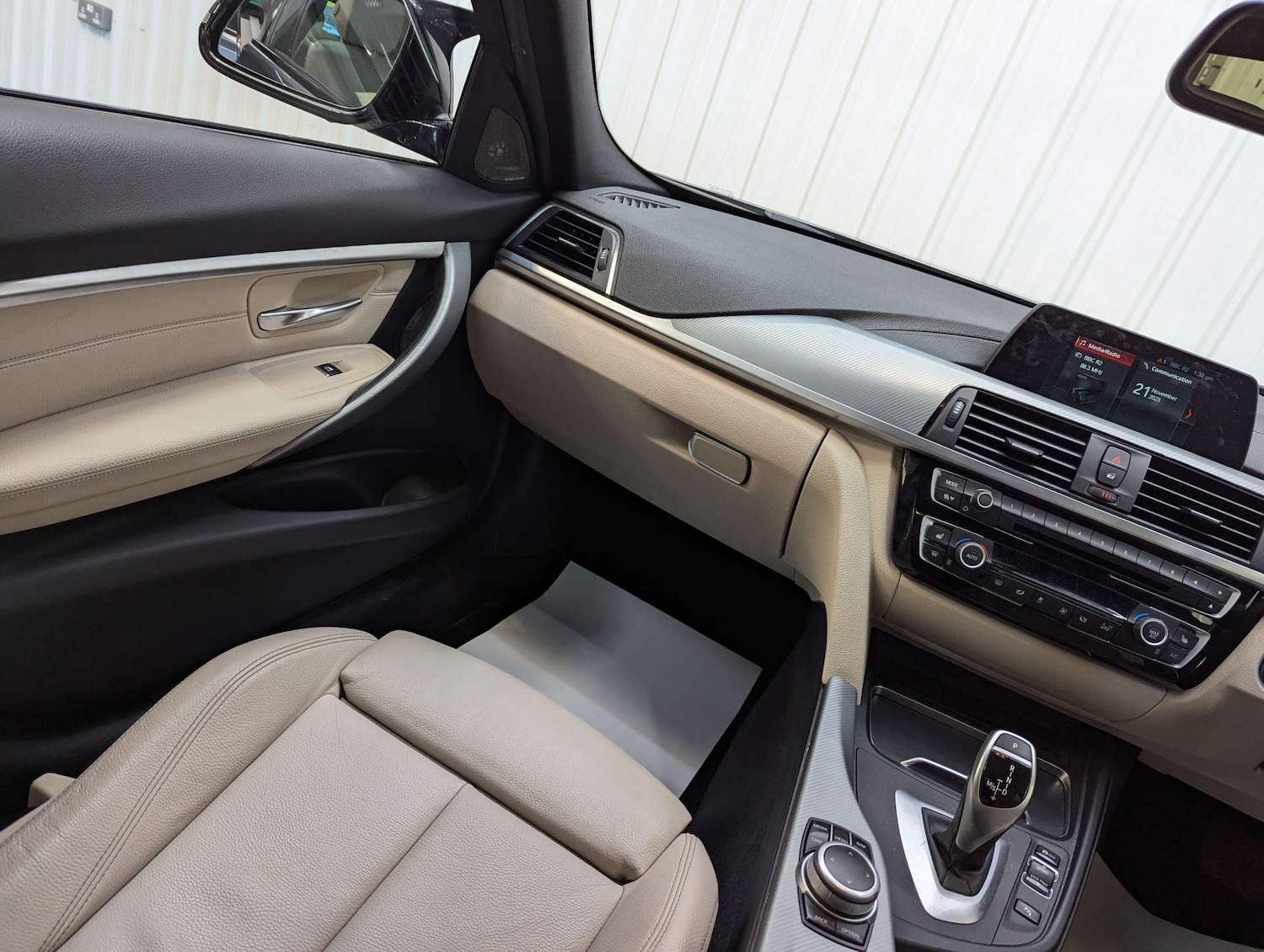 Used BMW 3 Series 2019 for sale - 77086080: Photo 47