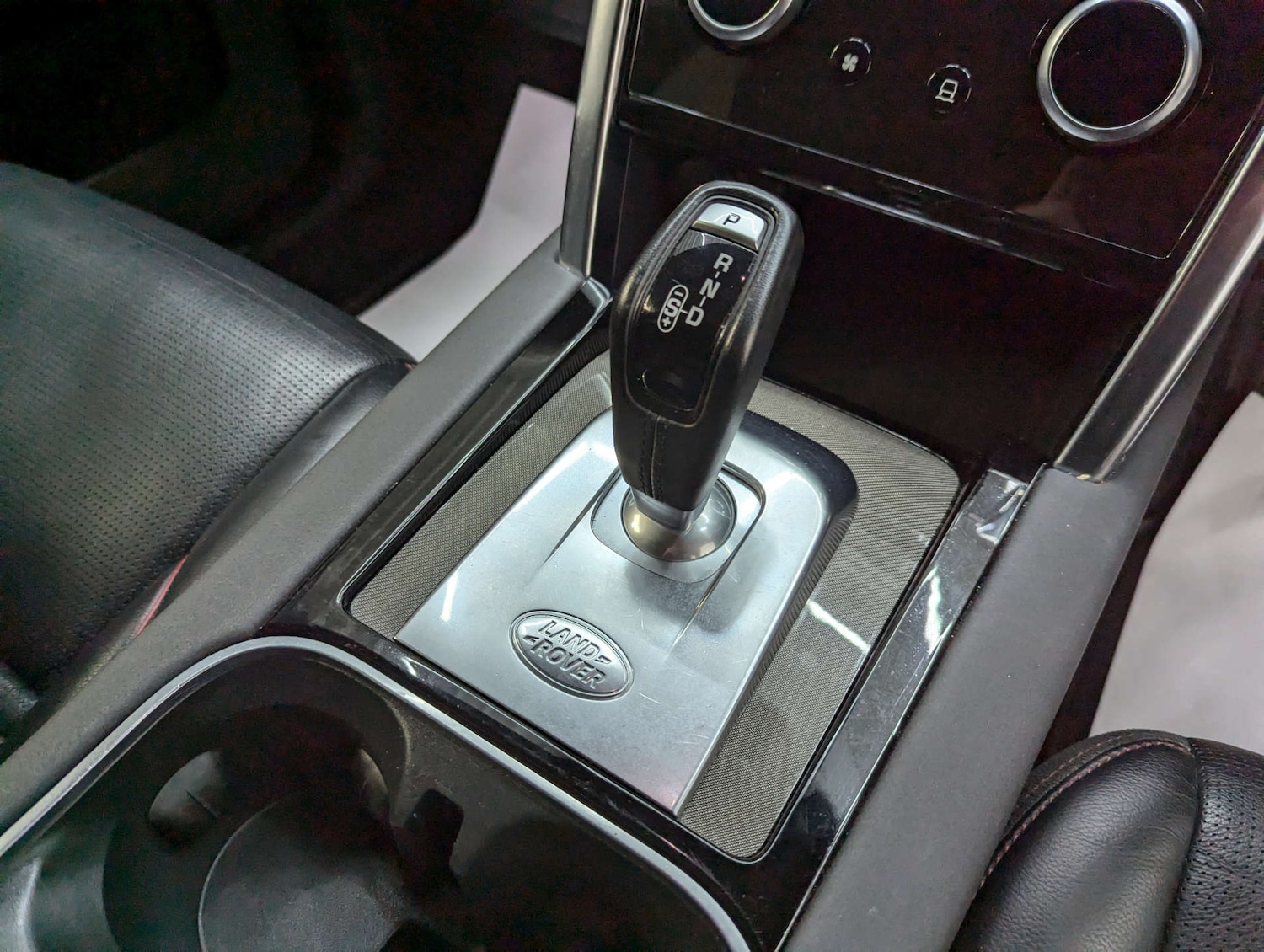 Used Land Rover Discovery Sport 2020 for sale - 76776299: Photo 91