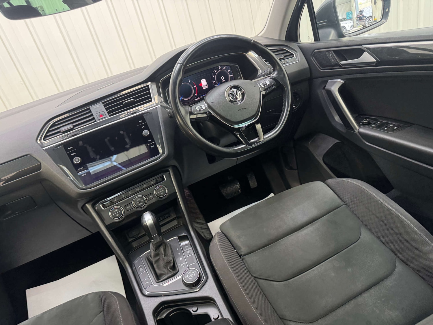 Used Volkswagen Tiguan 2019 for sale - 77541320: Photo 49