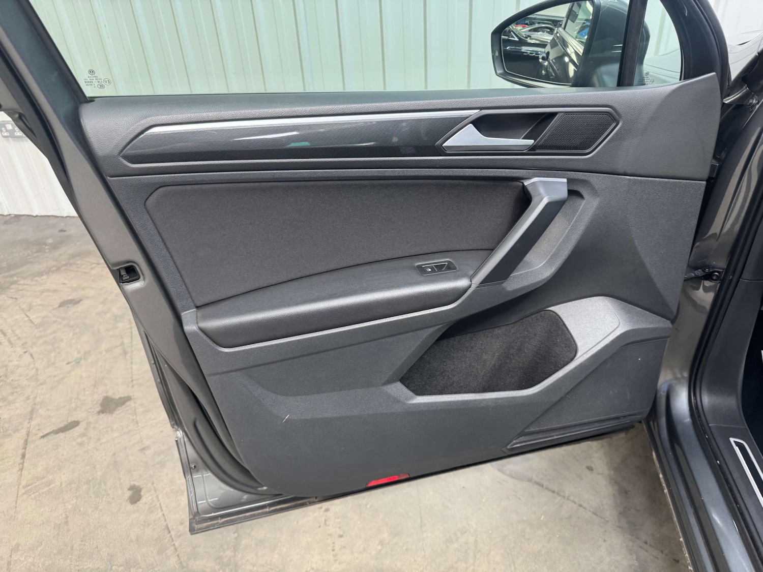 Used Volkswagen Tiguan 2019 for sale - 77541320: Photo 60