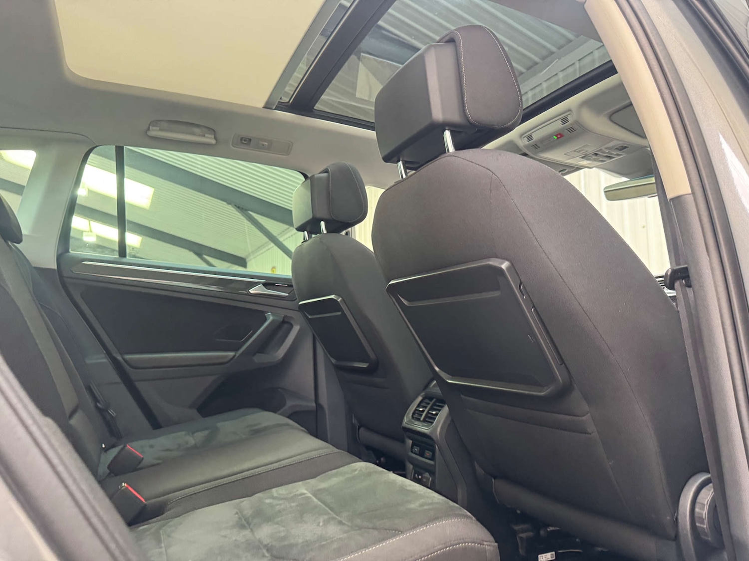 Used Volkswagen Tiguan 2019 for sale - 77541320: Photo 62