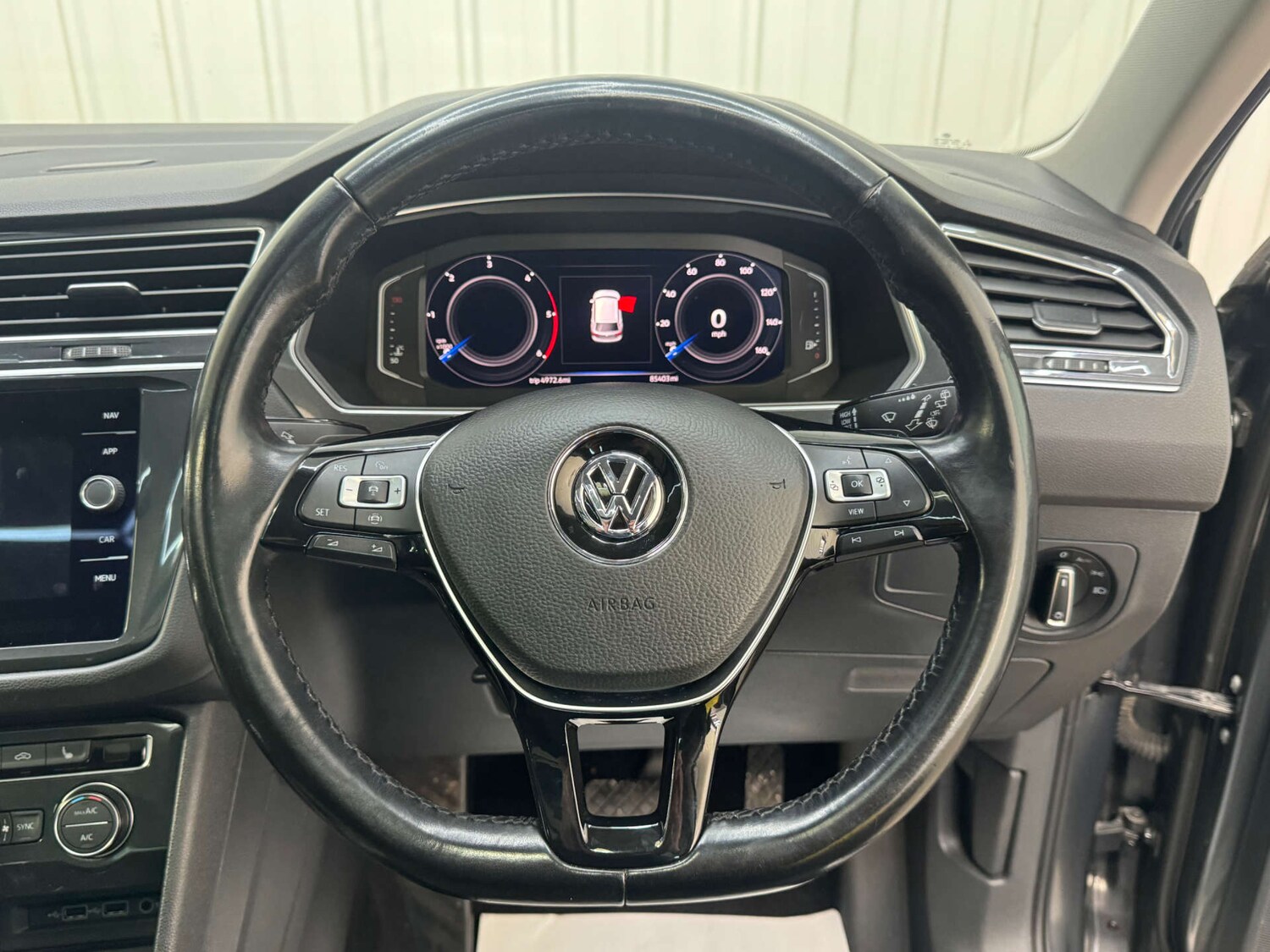 Used Volkswagen Tiguan 2019 for sale - 77541320: Photo 75