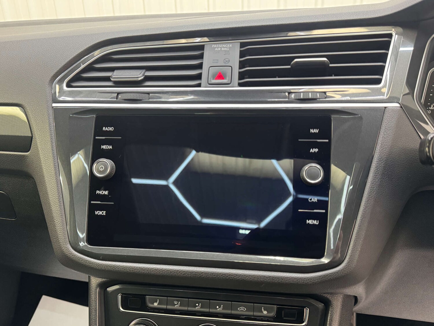 Used Volkswagen Tiguan 2019 for sale - 77541320: Photo 83