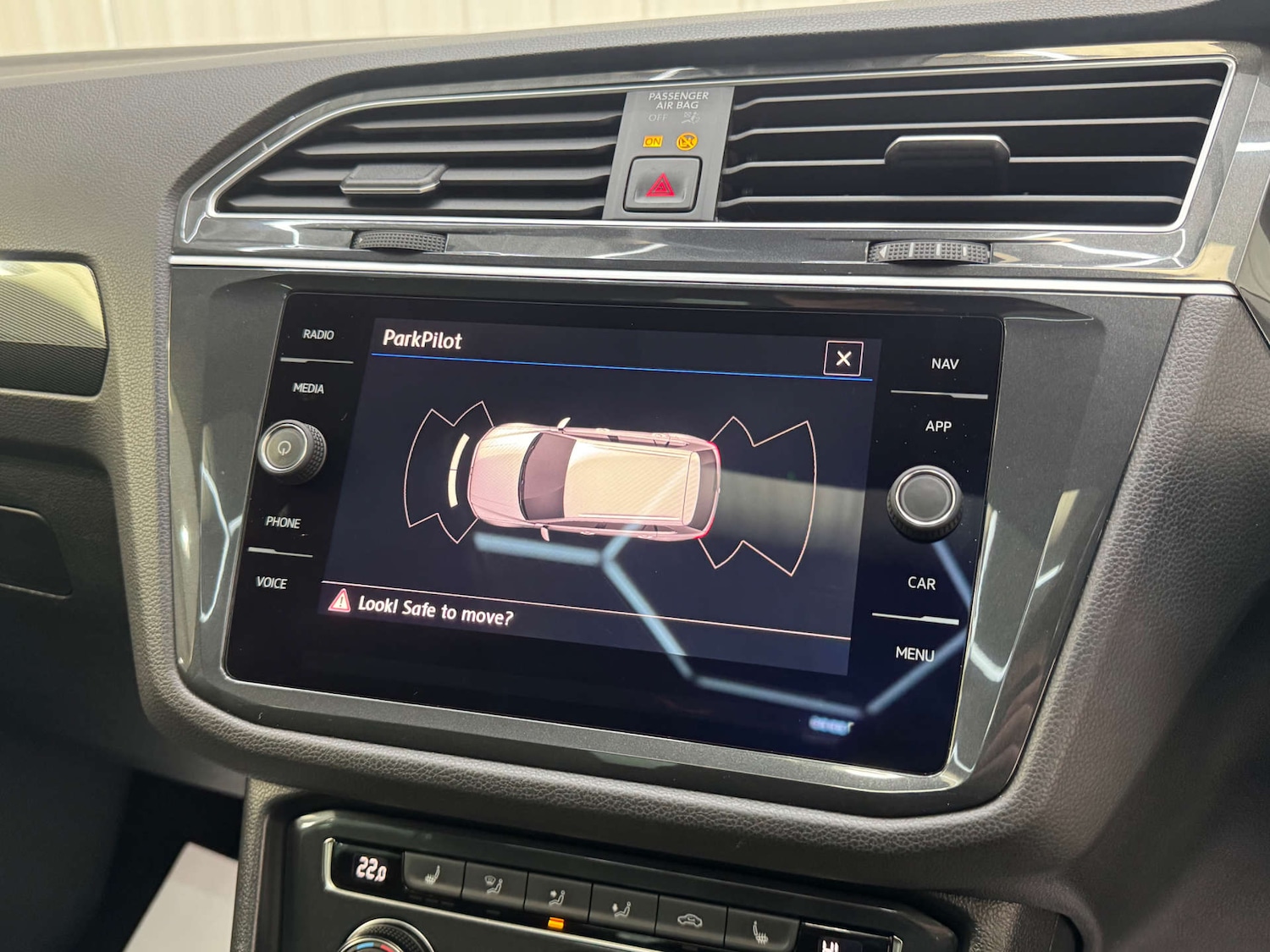 Used Volkswagen Tiguan 2019 for sale - 77541320: Photo 85