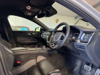 Used Volvo V60 2022 for sale - 74305680: Photo